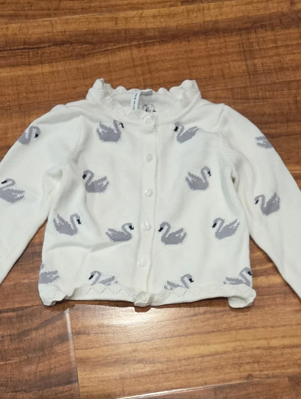 Janie and Jack EUC 18-24 months white and gray swan knit sweater and pants set